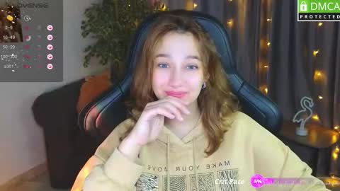 Sinty Noria online show from September 15, 2025, 1:05 am