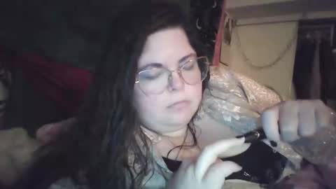 Snapshot of siofra chatting on January 29, 2025, 8:18 am Siofra online show from January 29, 2025, 8:18 am