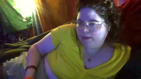 Siofra online show from April 28, 2026, 1:48 am