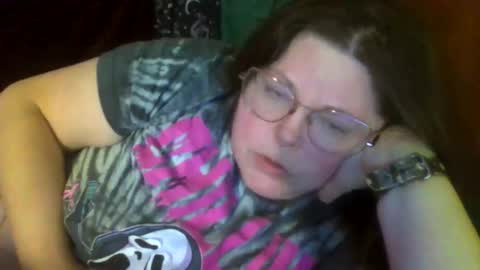 Siofra online show from May 18, 2026, 4:18 am