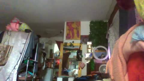 Siofra online show from July 14, 2026, 3:07 pm