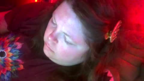 Siofra online show from July 24, 2026, 7:01 pm