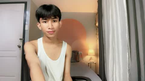 siomairiceee online show from July 15, 2026, 5:18 pm