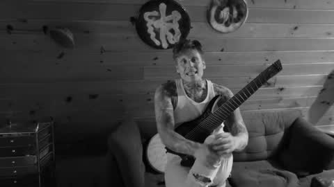 Dustbunnyfoofoo online show from October 25, 2025, 7:27 am