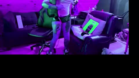 Dustbunnyfoofoo online show from October 26, 2025, 3:45 am