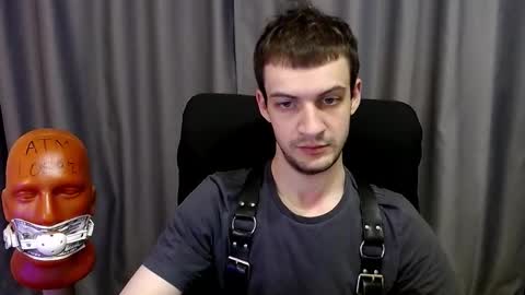 Sir Damien online show from October 3, 2025, 8:39 pm