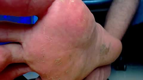Snapshot of sir_kev66 chatting on September 16, 2025, 4:46 am only foot                         worshipers here online show from September 16, 2025, 4:46 am