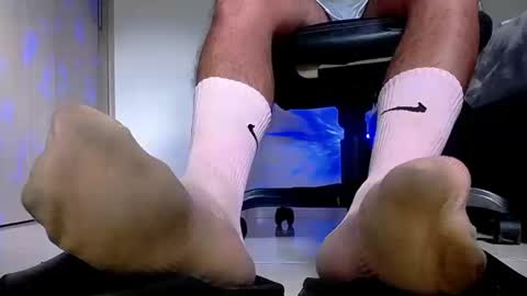 Snapshot of sir_kev66 chatting on September 19, 2025, 8:42 pm only foot                         worshipers here online show from September 19, 2025, 8:42 pm