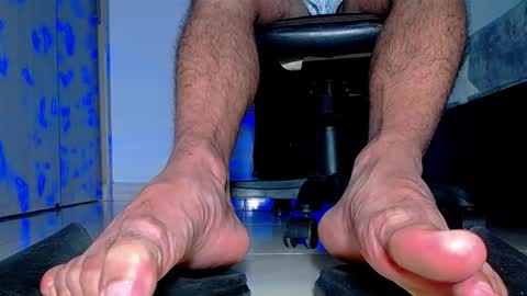 Snapshot of sir_kev66 chatting on September 26, 2025, 2:37 am only foot                         worshipers here online show from September 26, 2025, 2:37 am