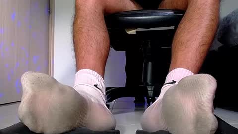 Snapshot of sir_kev66 chatting on October 3, 2025, 9:12 pm only foot                         worshipers here online show from October 3, 2025, 9:12 pm
