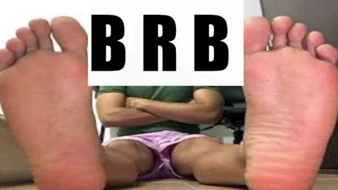 only foot                         worshipers here online show from April 8, 2026, 1:16 am