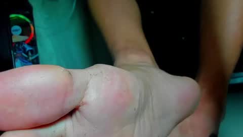 only foot                         worshipers here online show from June 20, 2026, 2:47 am