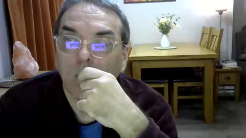 sirdancealot62 online show from February 8, 2026, 2:26 am