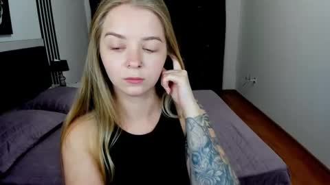 Snapshot of sirenabloom chatting on July 28, 2026, 11:28 am SirenaBloom online show from July 28, 2026, 11:28 am