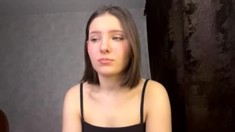 Snapshot of sirenapen chatting on February 13, 2026, 12:06 am Aurora online show from February 13, 2026, 12:06 am