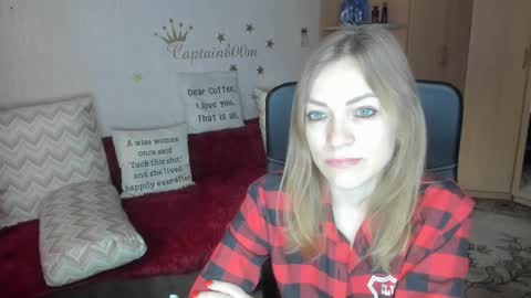 Snapshot of sirenasilk chatting on October 9, 2025, 3:59 am sirenasilk online show from October 9, 2025, 3:59 am