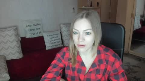 sirenasilk online show from March 9, 2026, 3:32 am