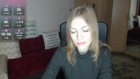sirenasilk online show from April 14, 2026, 3:12 am