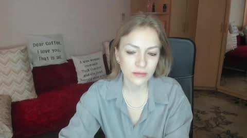 sirenasilk online show from April 28, 2026, 9:03 am