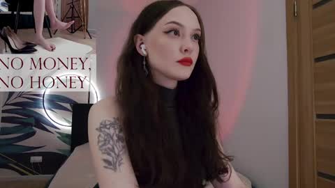 Goddess Sirena online show from April 21, 2026, 10:34 pm