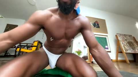 siriss_boyrag online show from February 28, 2026, 12:06 pm