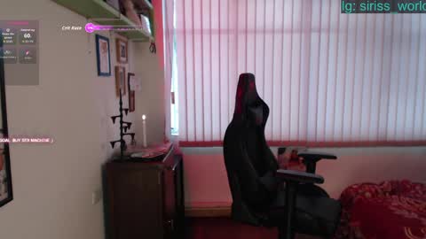 siriss_boyrag online show from May 11, 2026, 9:01 pm
