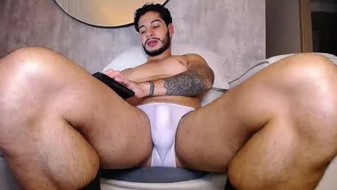 Call me papi online show from January 10, 2025, 3:18 am