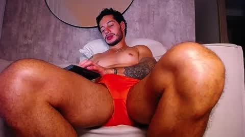 Call me papi online show from March 12, 2025, 4:19 am