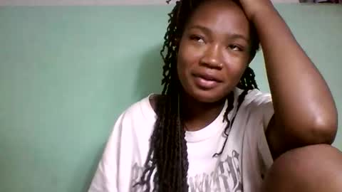 sisih567089 online show from September 9, 2025, 8:47 am