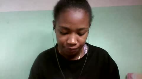 sisih567089 online show from September 13, 2025, 8:03 am