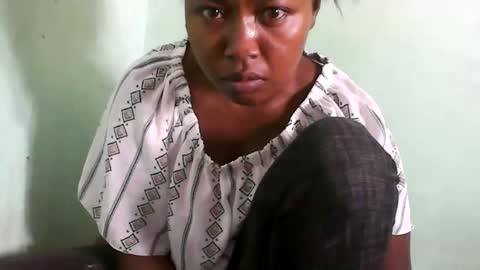 sisih567089 online show from February 9, 2026, 11:25 am