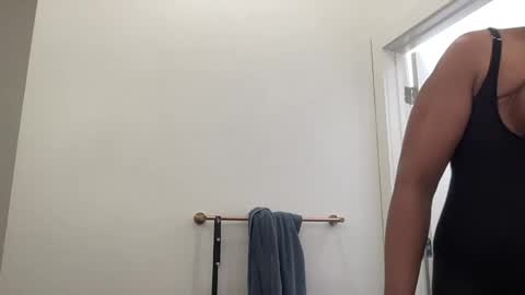 Sissyblkgoddess online show from May 26, 2026, 2:07 am