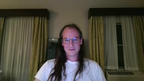 Briana online show from October 8, 2025, 12:52 am