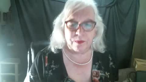 Snapshot of sissydianetx chatting on March 1, 2025, 12:39 am Sissy Diane online show from March 1, 2025, 12:39 am