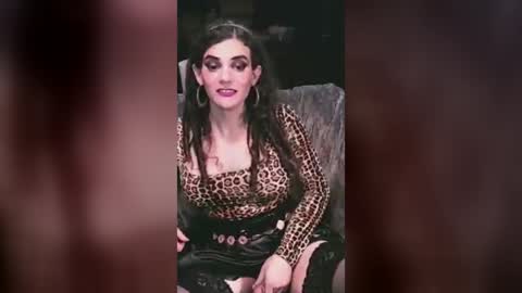 Snapshot of sissyember chatting on July 16, 2026, 6:25 pm sissyember online show from July 16, 2026, 6:25 pm