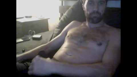 Snapshot of six2midnight312 chatting on January 2, 2025, 9:54 am six2midnight312 online show from January 2, 2025, 9:54 am