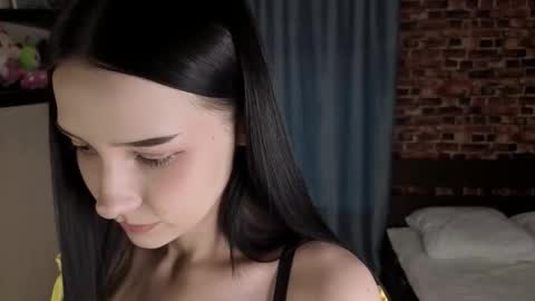 Lilly online show from March 13, 2026, 12:01 pm