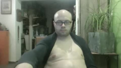 sixten113 online show from March 4, 2026, 6:03 pm