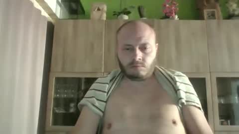 sixten113 online show from April 27, 2026, 3:32 pm