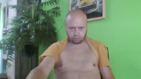 sixten19795 online show from September 11, 2025, 7:08 am