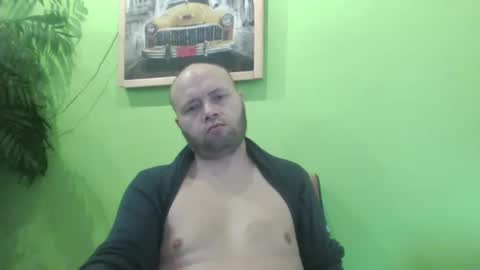 sixten19795 online show from October 8, 2025, 7:06 am