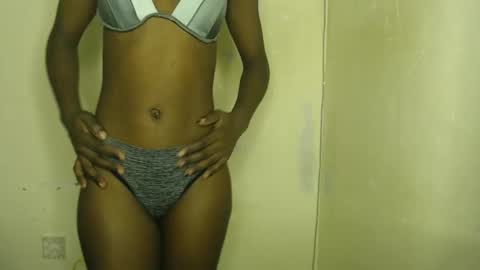 sizzly_ass online show from March 17, 2026, 9:01 am