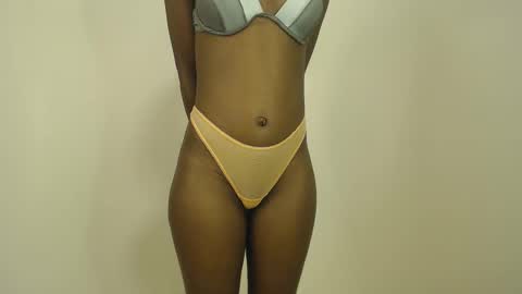 Snapshot of sizzly_ass chatting on May 16, 2026, 3:03 am sizzly_ass online show from May 16, 2026, 3:03 am