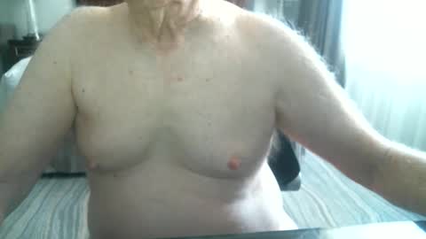 sjbottomboi online show from June 1, 2026, 3:47 pm