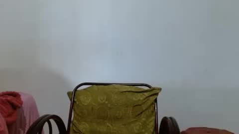 Snapshot of sk8sir chatting on June 29, 2026, 1:33 pm sk8sir online show from June 29, 2026, 1:33 pm