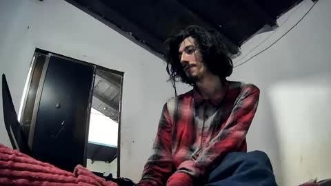 Snapshot of sk8sir chatting on August 7, 2026, 3:08 am sk8sir online show from August 7, 2026, 3:08 am