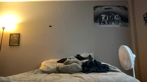 Christopher online show from December 8, 2024, 4:50 pm