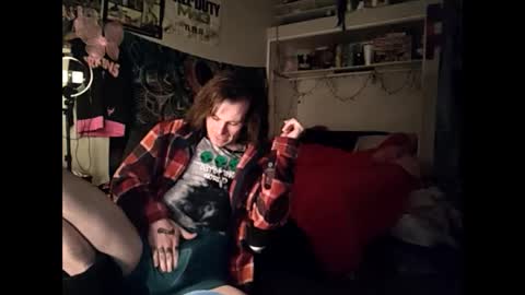 SkankHUNTRx online show from February 21, 2026, 3:18 am