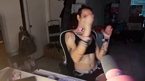 SkankHUNTRx online show from July 3, 2026, 2:07 am