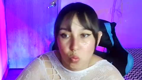 Snapshot of skarlet_adams chatting on April 1, 2026, 11:13 pm Alice online show from April 1, 2026, 11:13 pm